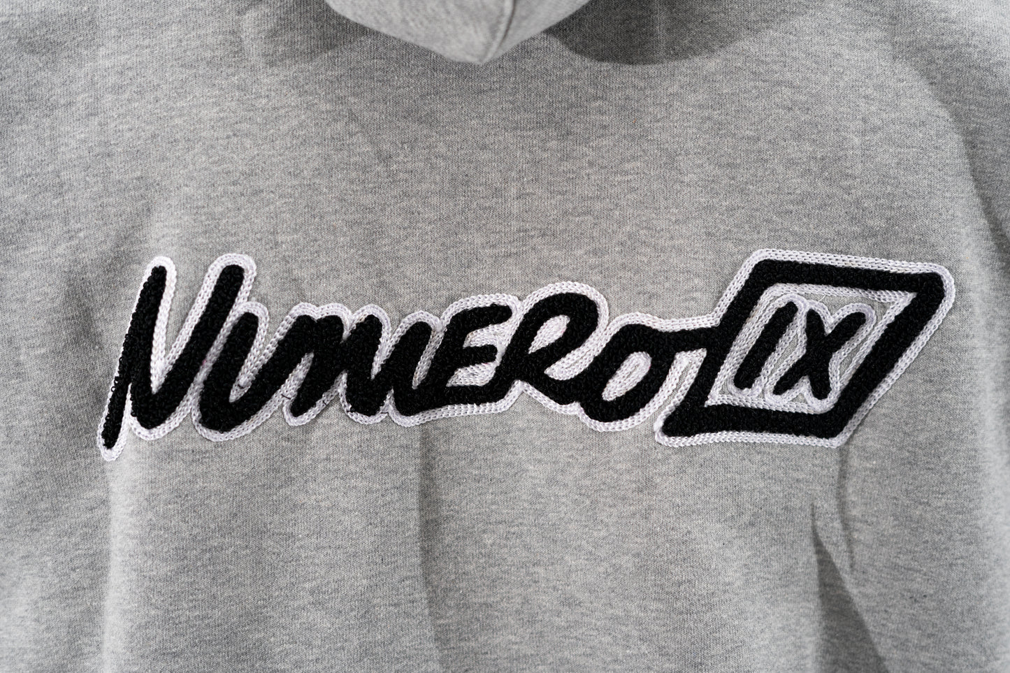 Signature grey