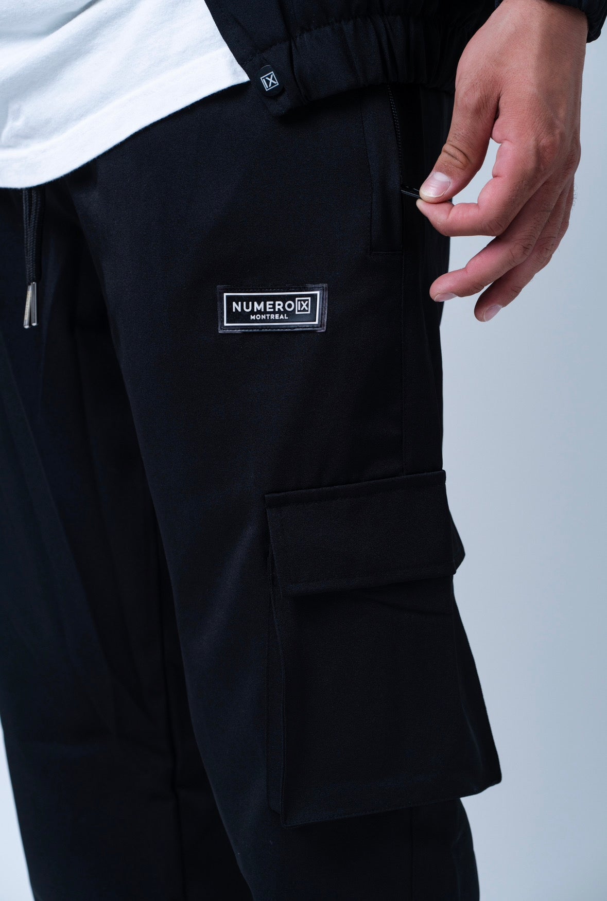 IX Midnight cargo pants