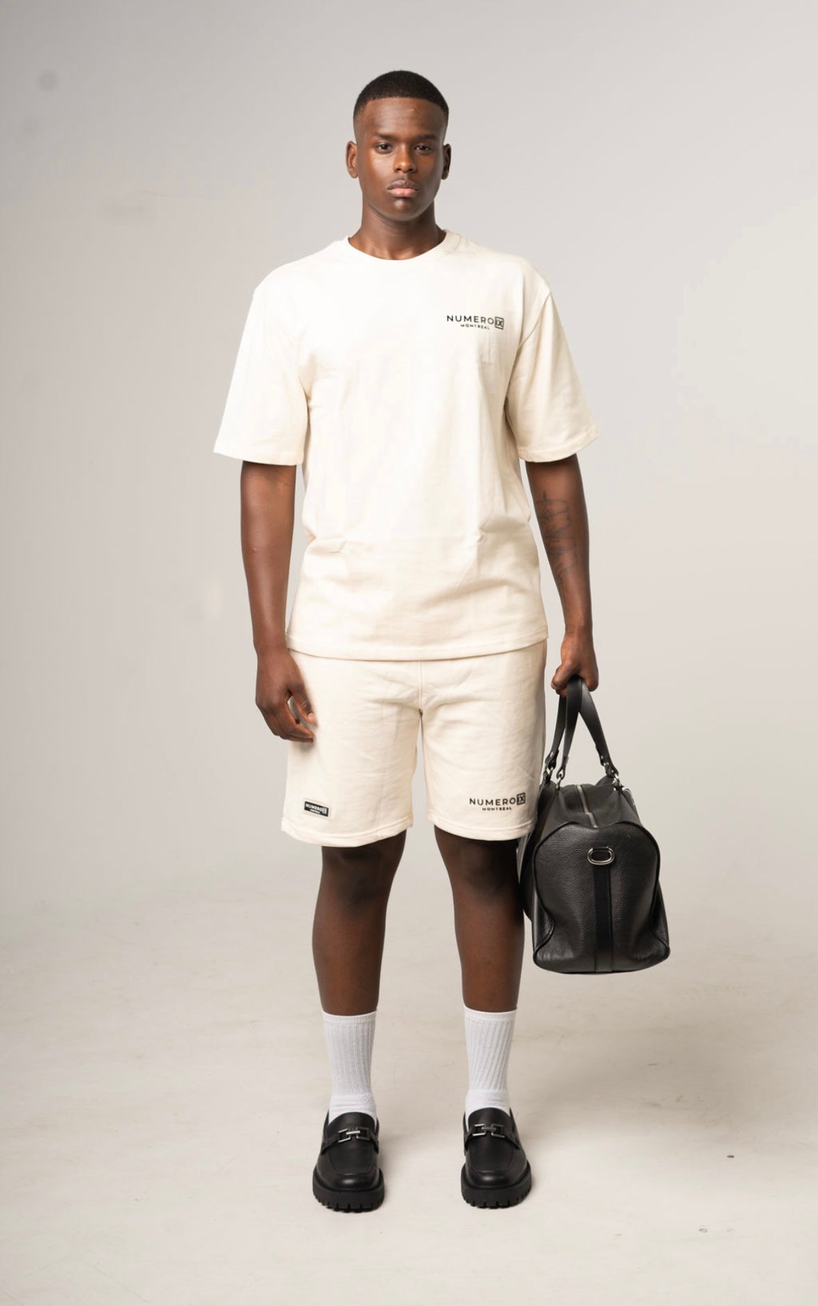 IX oversized cream tee