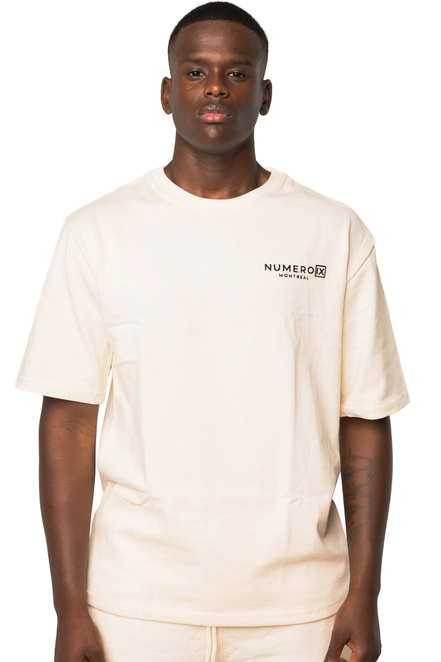 IX oversized cream tee